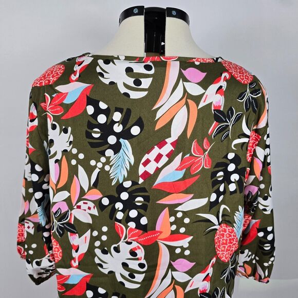 Bloomchic Blouse Women's 2X Multi Color 3/4 Sleeve V Neck Tropical Print NWT - Picture 7 of 10
